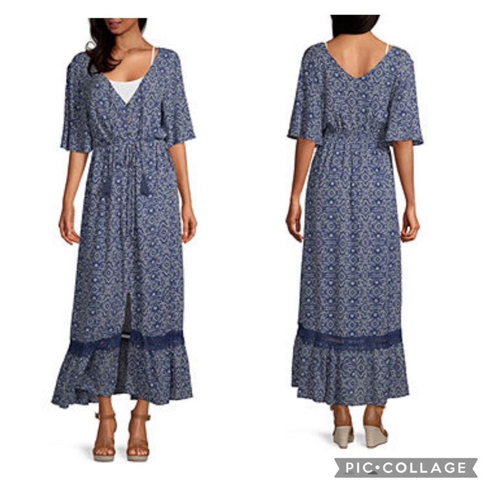 Artesia Boho Chic  Button Front Short Sleeve Maxi tasel neck closing size medium